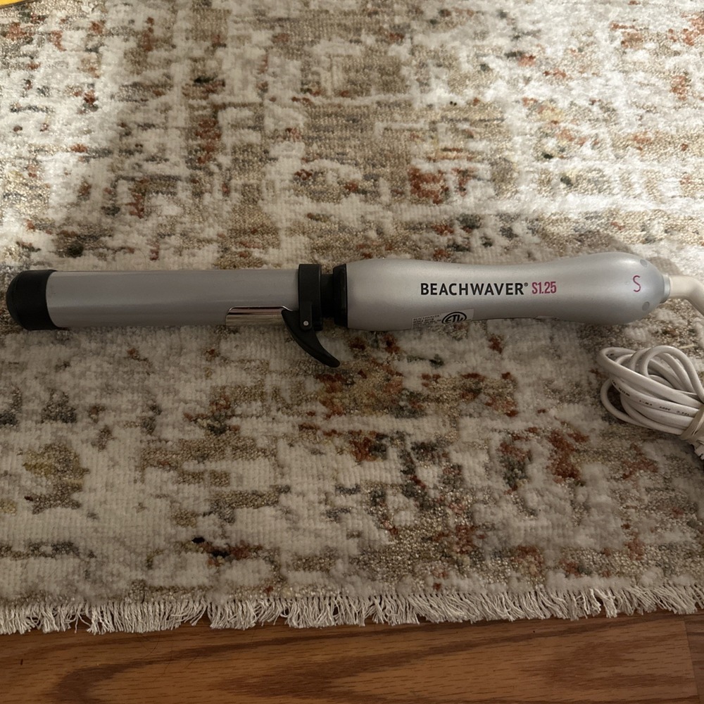 Beachwaver S1.25 Rotating Curling Iron Black & Gray